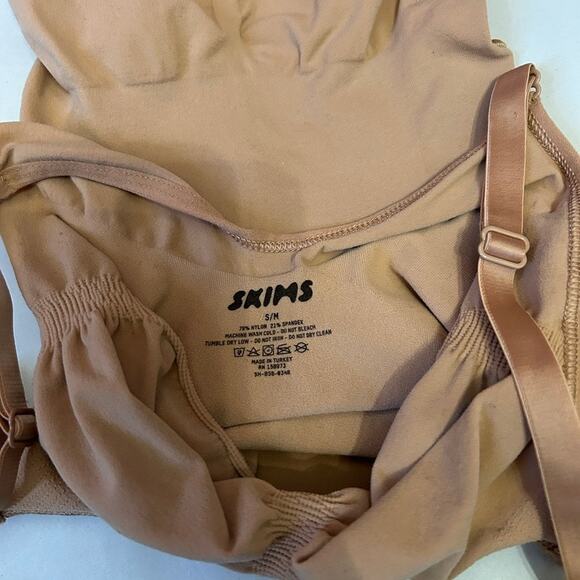 NEW SKIMS Seamless Sculpt Brief Bodysuit Ochre Beige Small Medium Shaper Beige - Picture 4 of 5